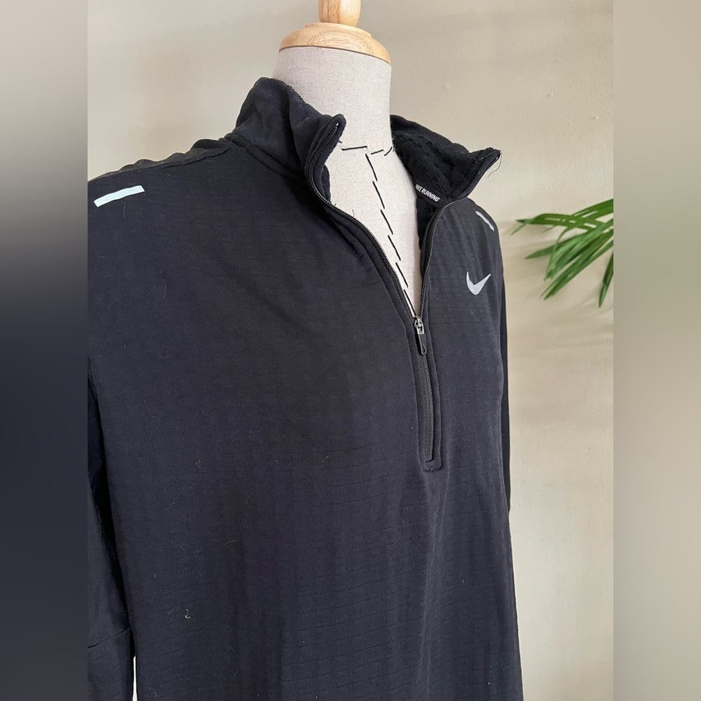 Nike Black Long Sleeve Pullover Running Shirt - Size L - Picture 5 of 10